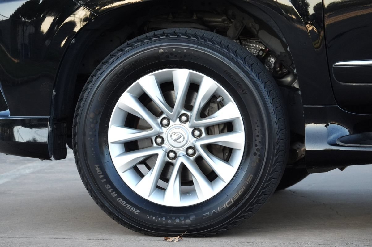 Used 2014 Lexus GX 460 w/ Premium Package AWD/4WD image 28