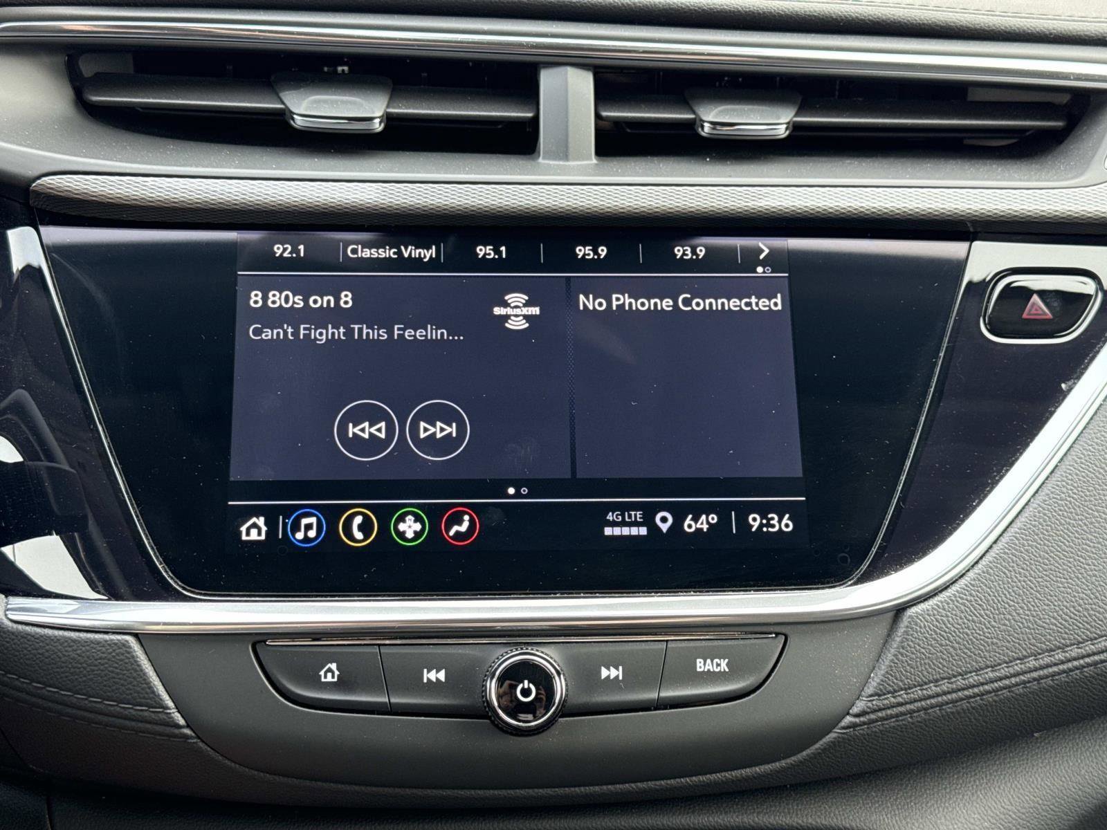 Used 2023 Buick Encore GX Select w/ Safety Package II AWD/4WD image 3