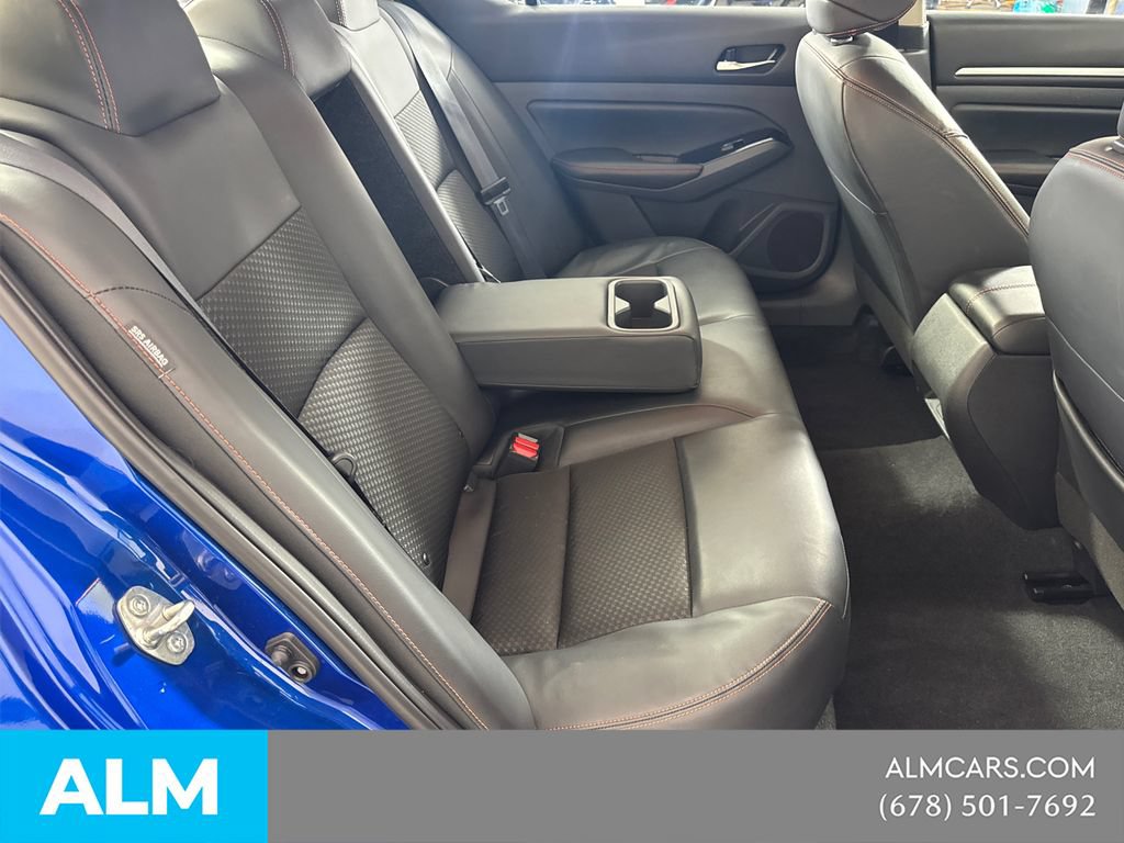 Used 2025 Nissan Altima 2.5 SR FWD image 18