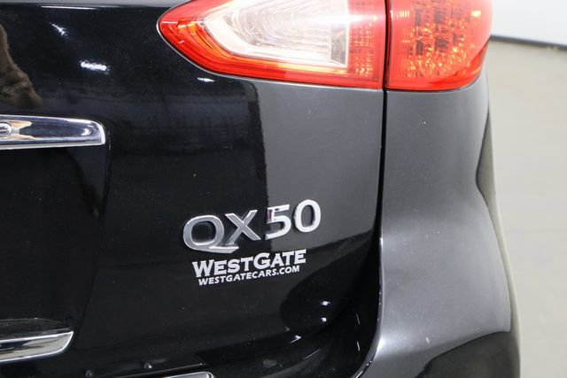 Used 2017 INFINITI QX50 2WD w/ Premium Plus Package image 39