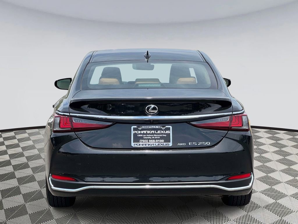 Used 2023 Lexus ES 250 w/ Premium Package AWD/4WD image 3
