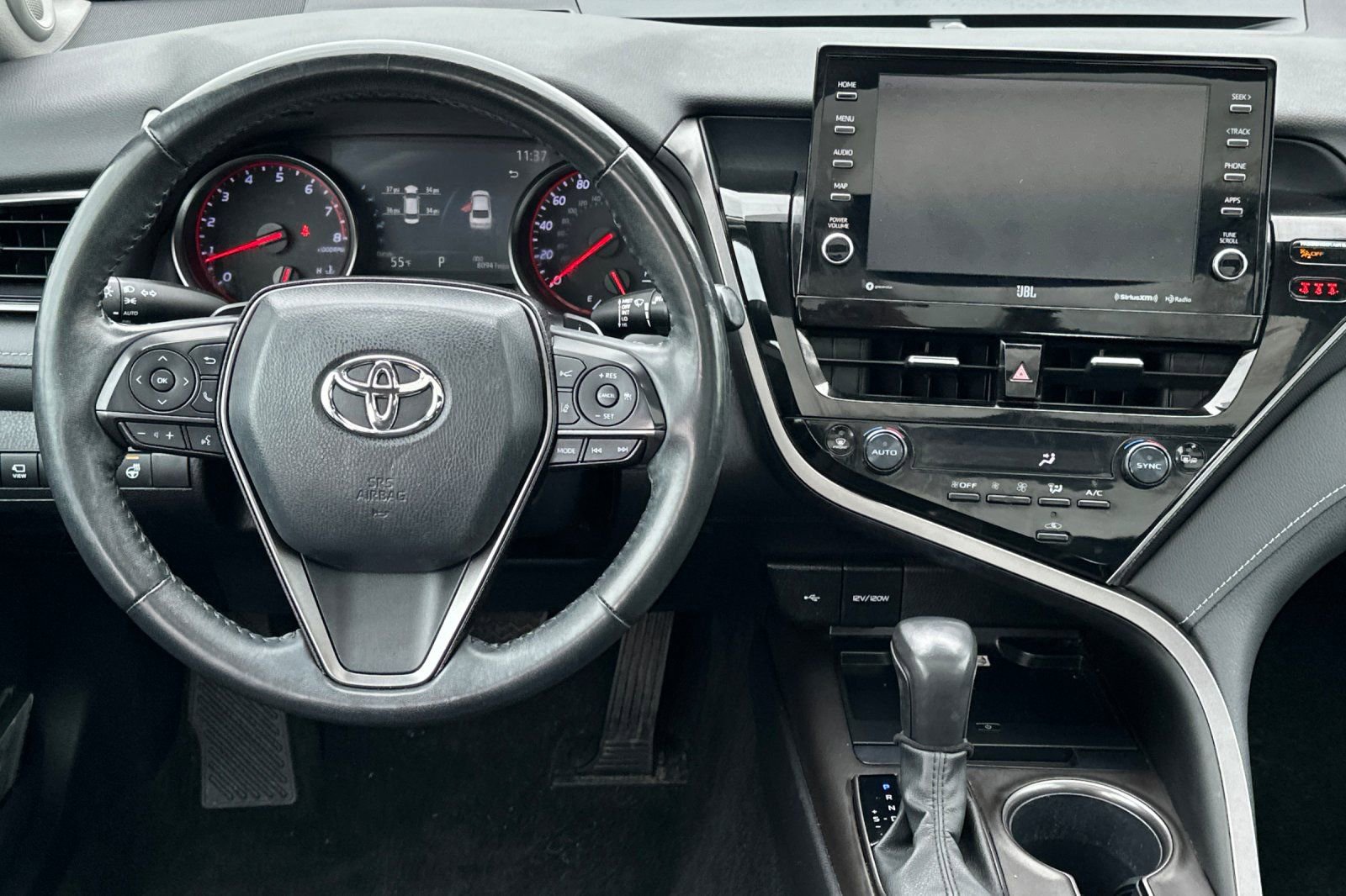 Used 2022 Toyota Camry XSE w/ Navigation Package FWD image 13