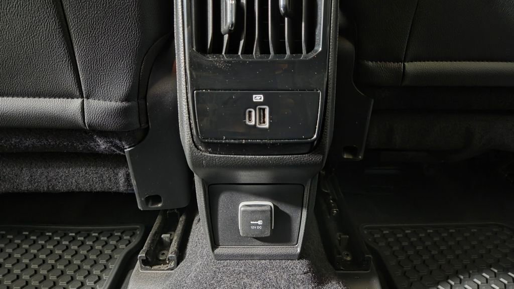 Used 2024 Jeep Compass Trailhawk w/ Trailhawk Elite Group image 32