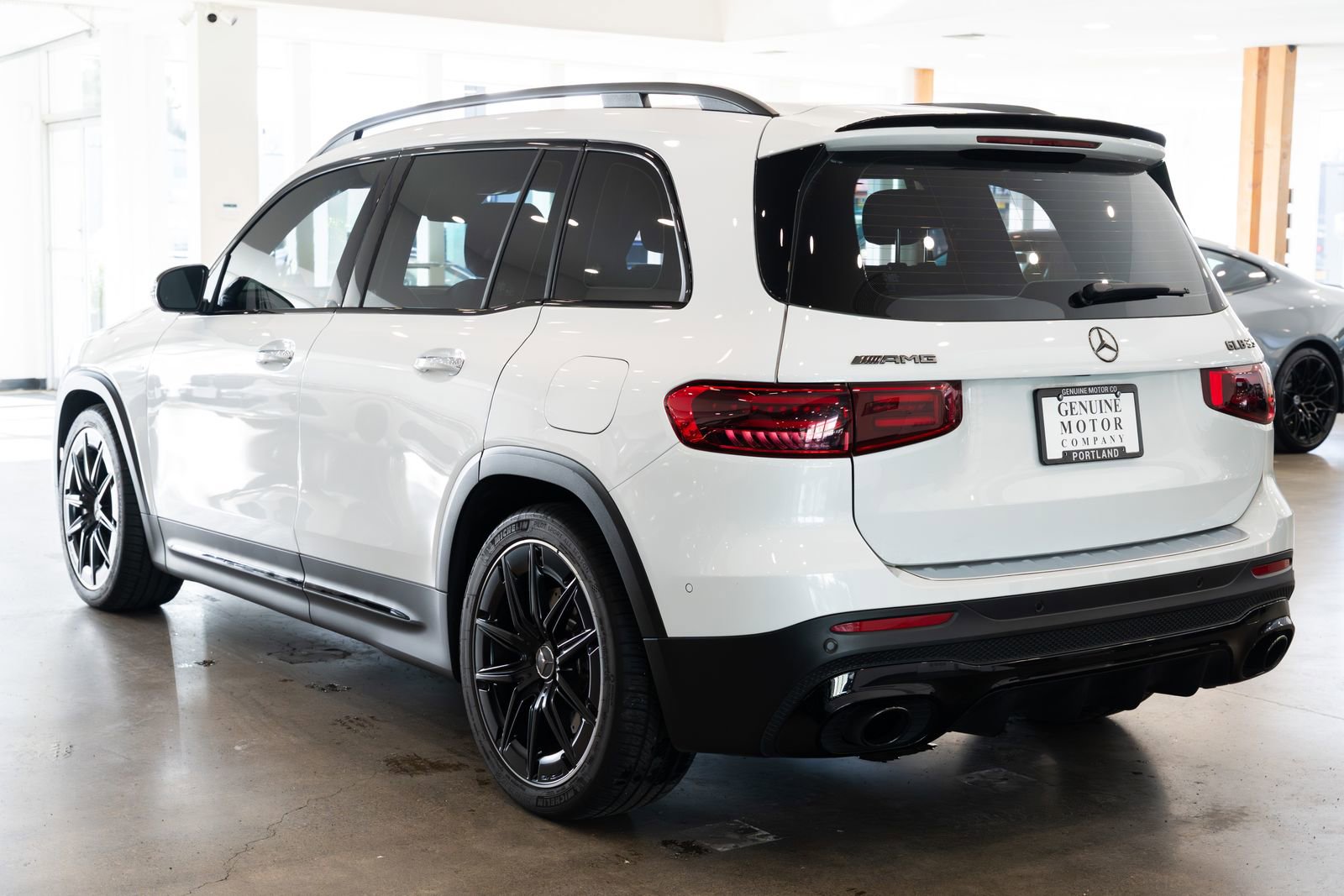 Used 2024 Mercedes-Benz GLB 35 AMG 4MATIC image 6