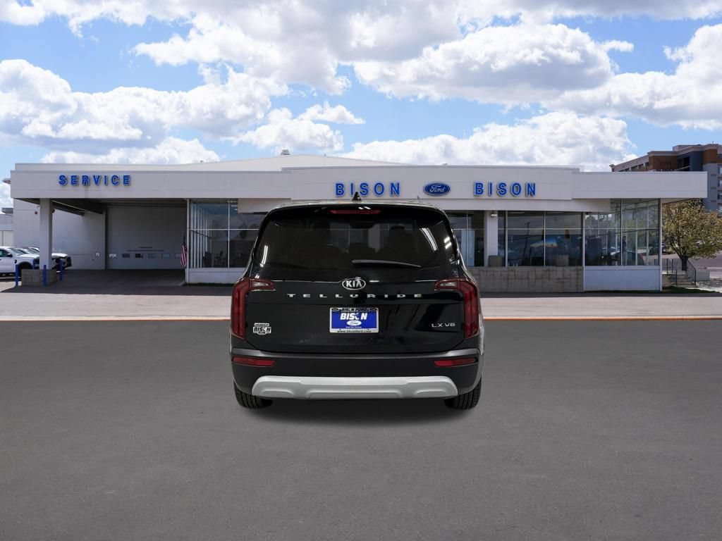 Used 2020 Kia Telluride LX AWD/4WD image 4