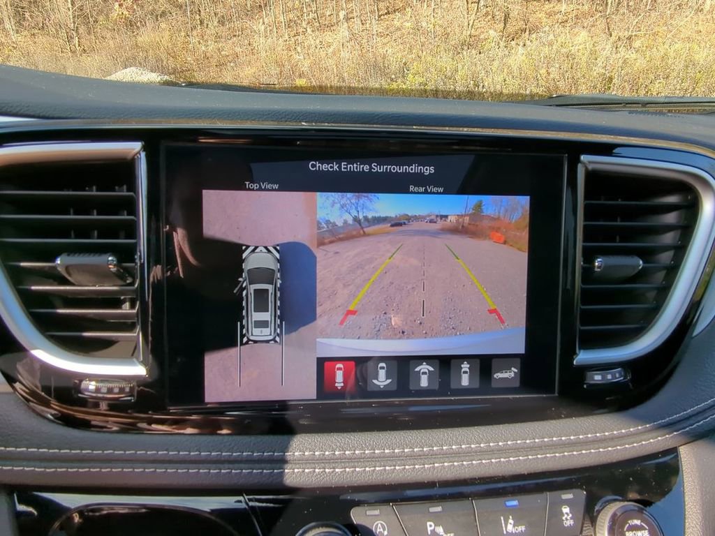 New 2026 Chrysler Pacifica Limited w/ S Appearance Package image 13