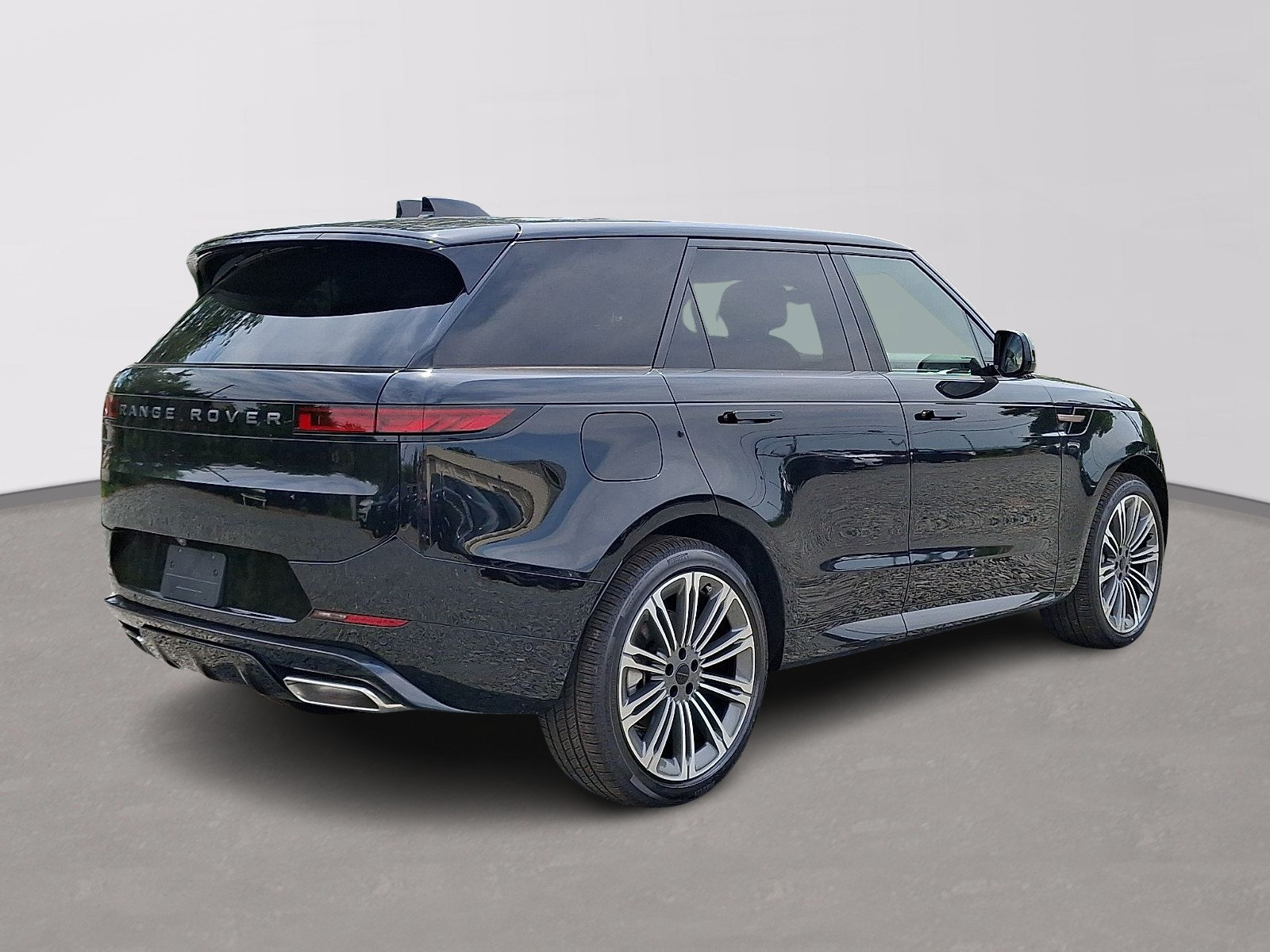 New 2026 Land Rover Range Rover Sport Dynamic SE AWD/4WD image 3