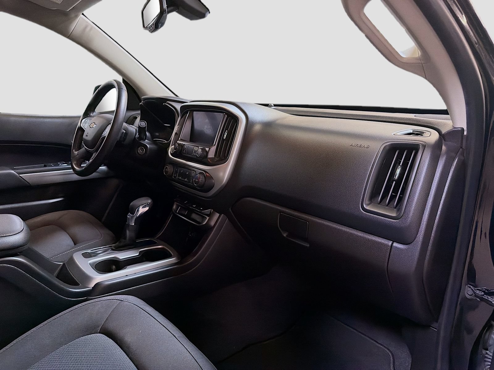 Used 2022 Chevrolet Colorado LT w/ LT Convenience Package AWD/4WD image 27