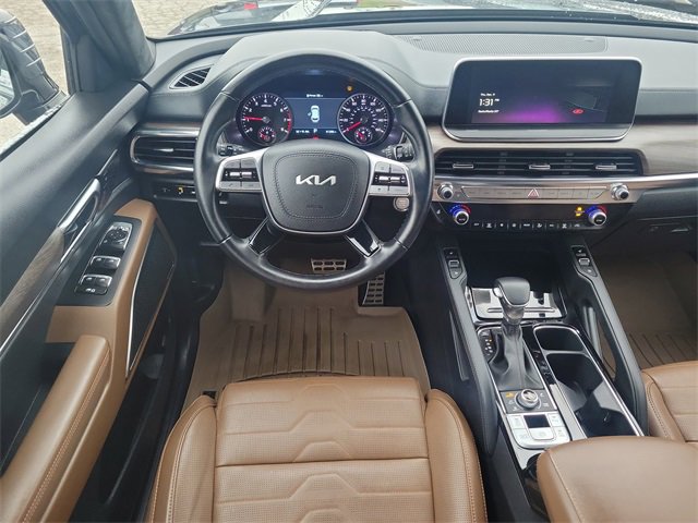 Used 2022 Kia Telluride SX w/ SX Prestige Package image 14