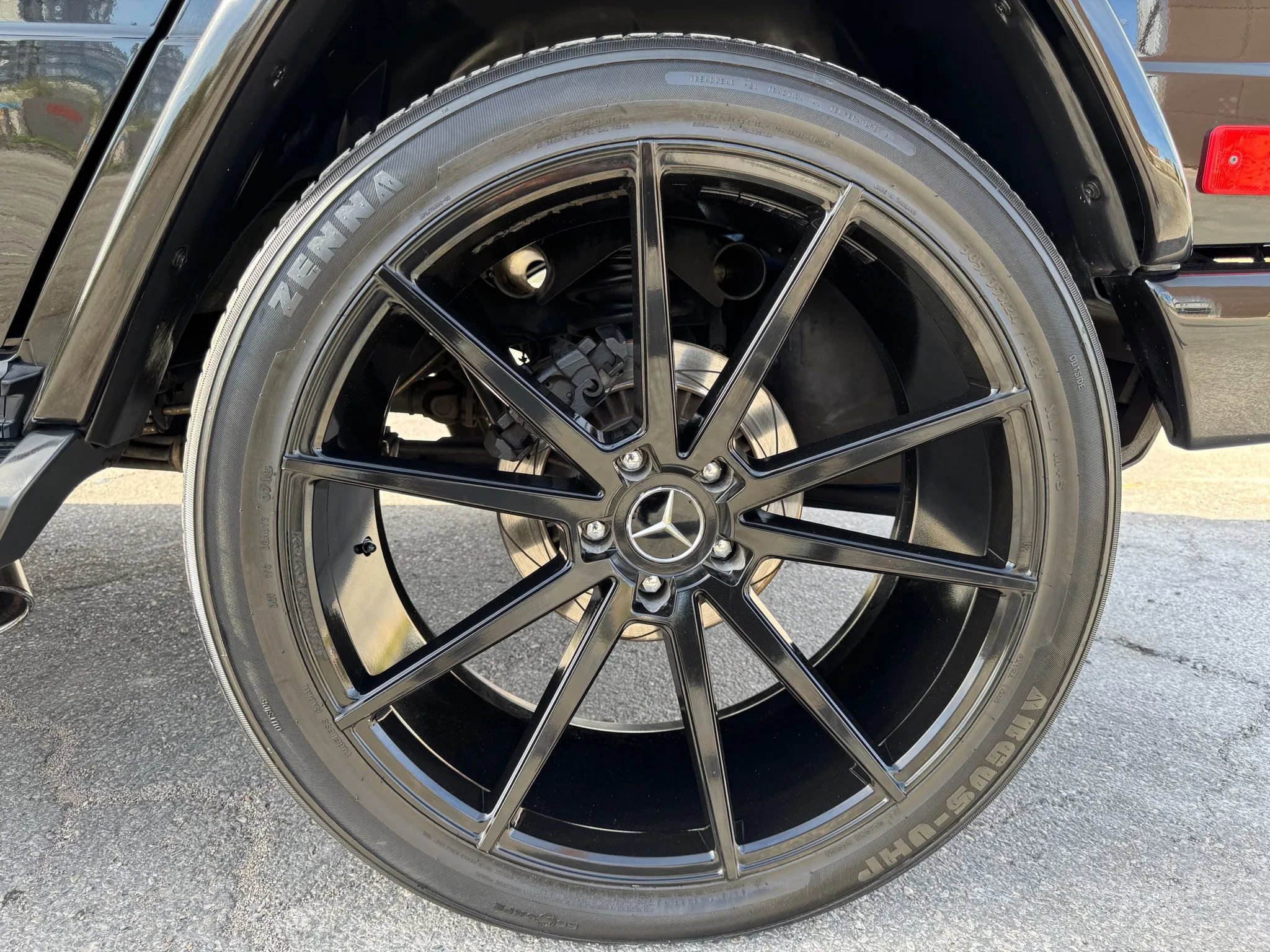 Used 2011 Mercedes-Benz G 55 AMG 4MATIC image 8