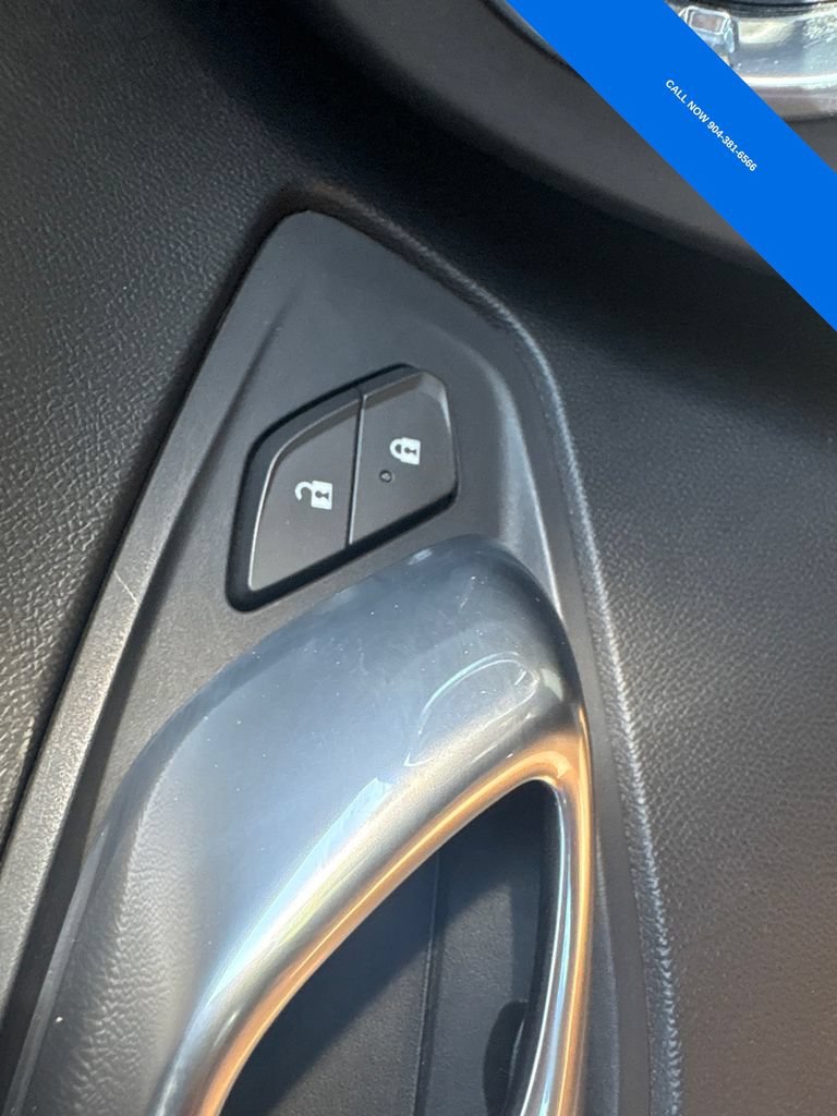 Used 2019 Chevrolet Camaro LS RWD image 16