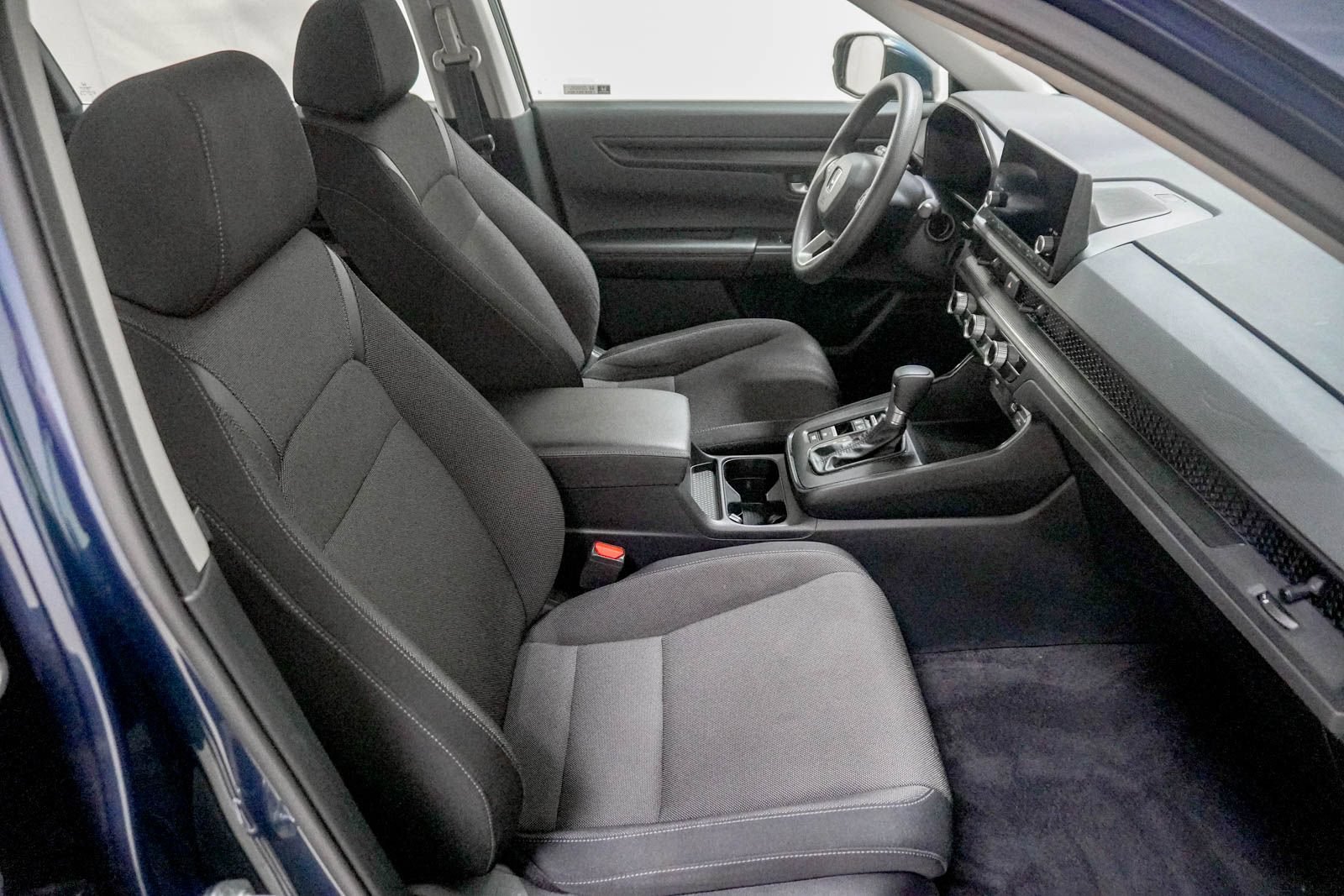 Used 2023 Honda CR-V LX image 29