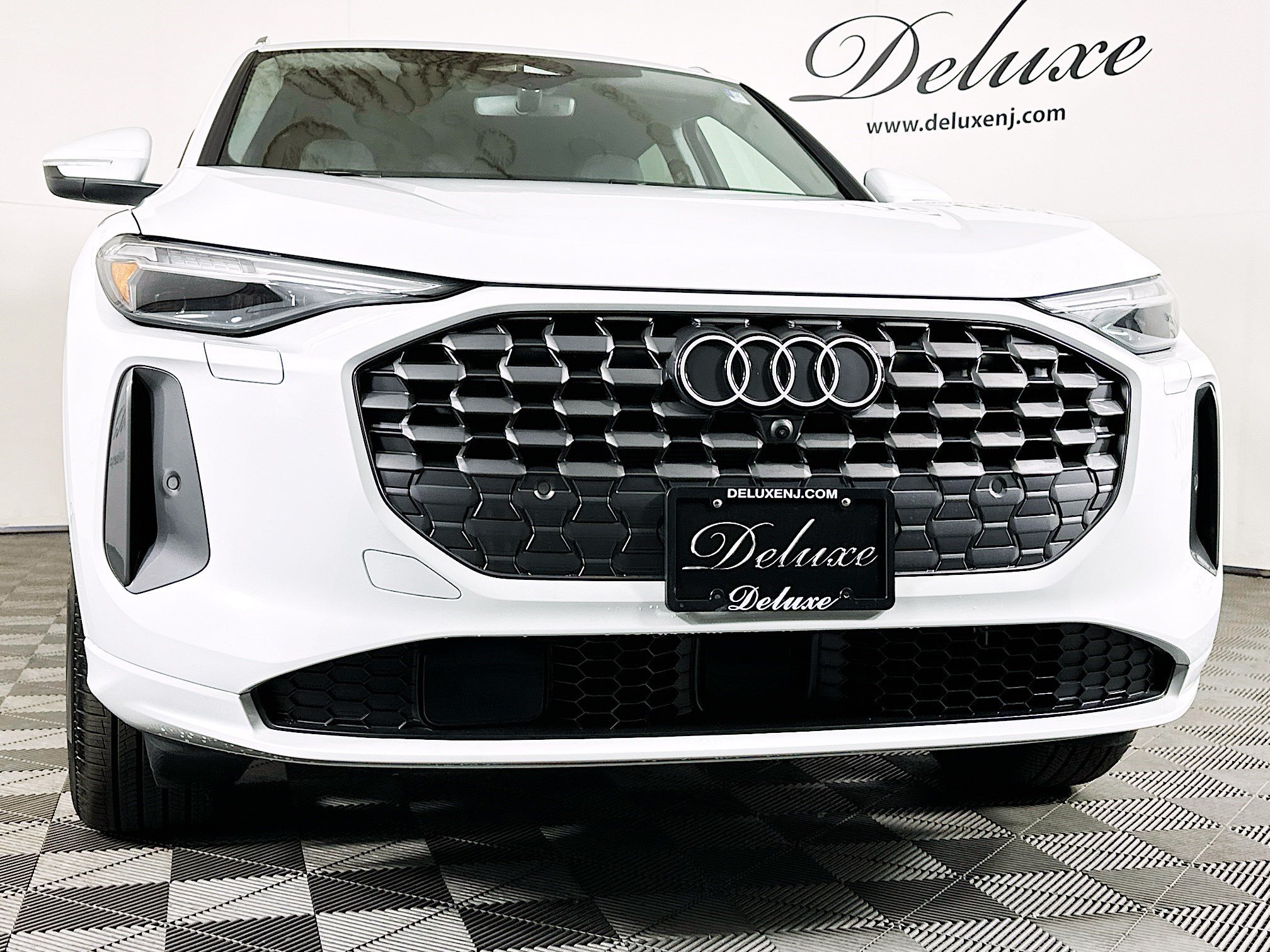 Used 2025 Audi Q5 Premium Plus AWD/4WD image 31