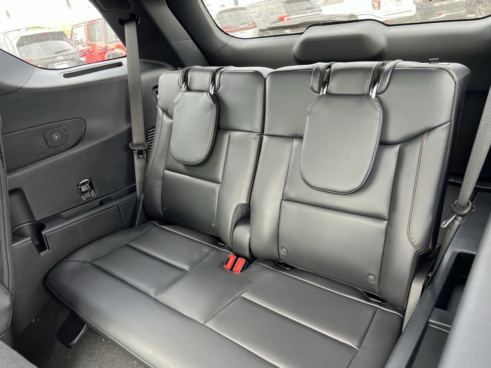 New 2026 Ford Explorer Tremor w/ Tremor Ultimate Package AWD/4WD image 26