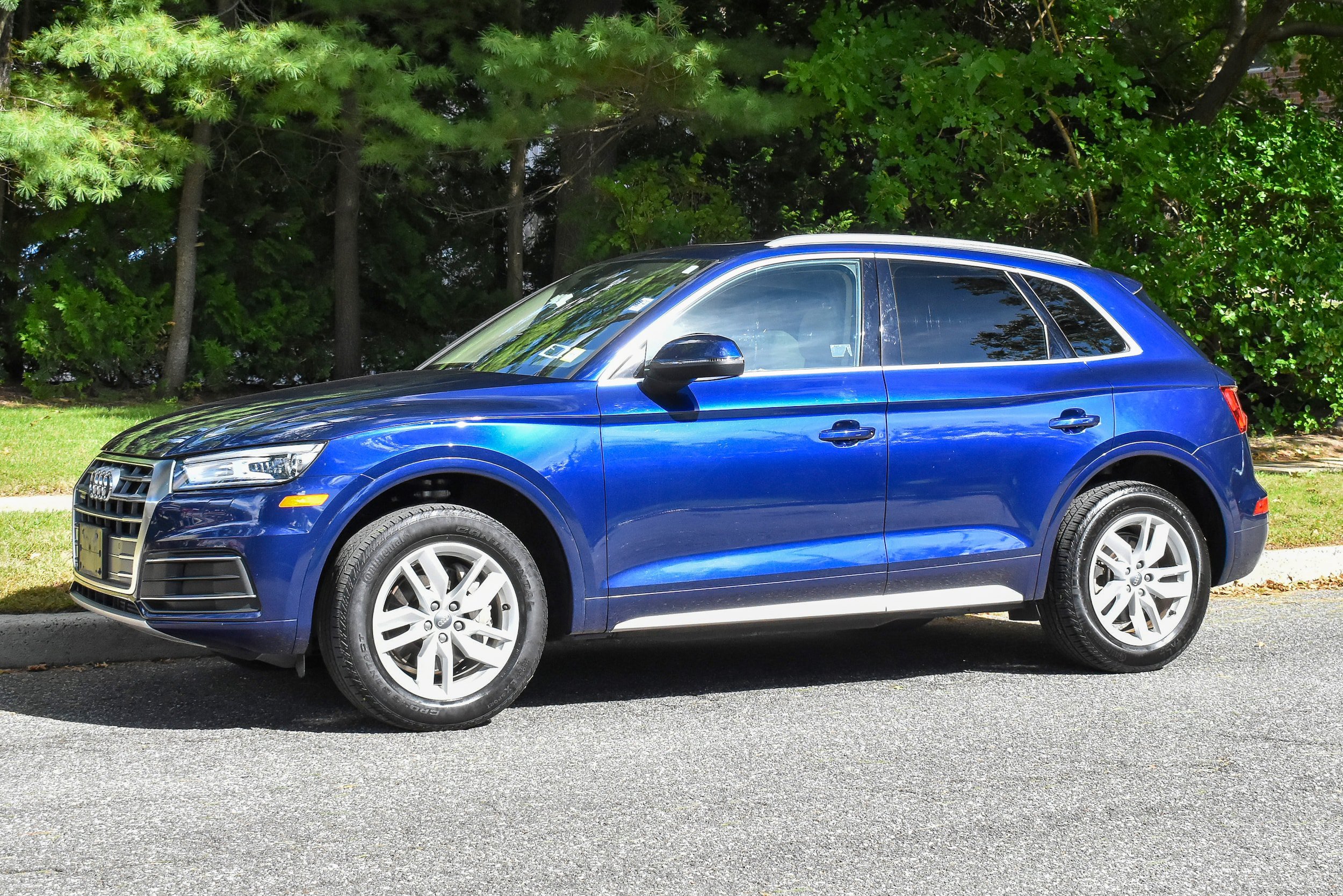Used 2020 Audi Q5 2.0T Premium w/ Convenience Package AWD/4WD image 3