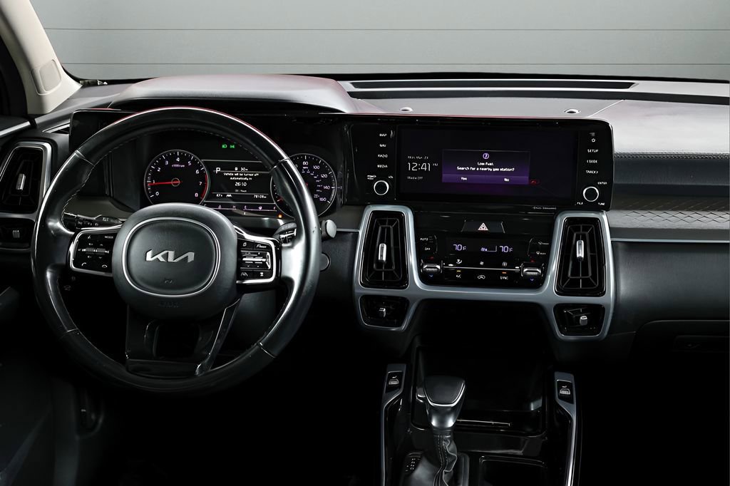 Used 2022 Kia Sorento SX AWD/4WD image 23
