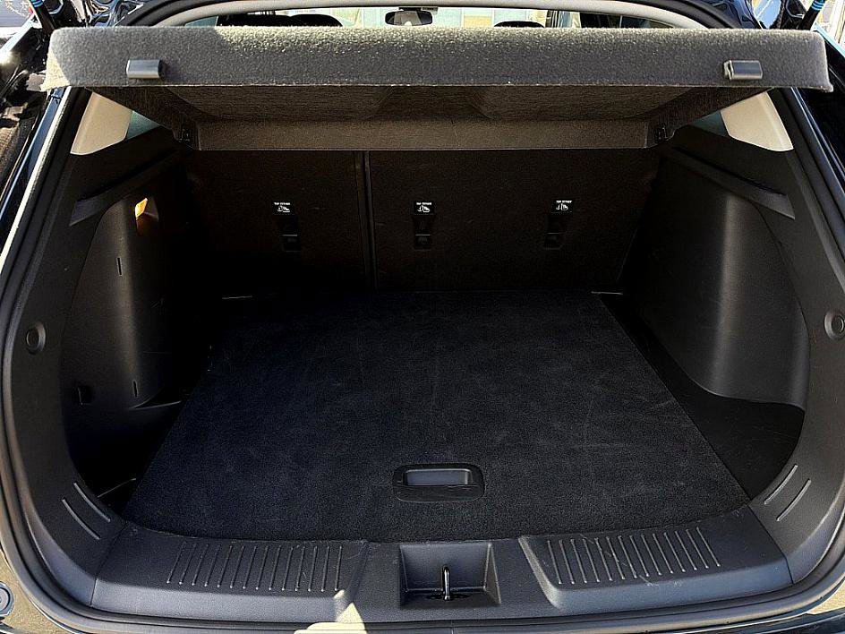 Used 2025 Chevrolet Trax LT image 24