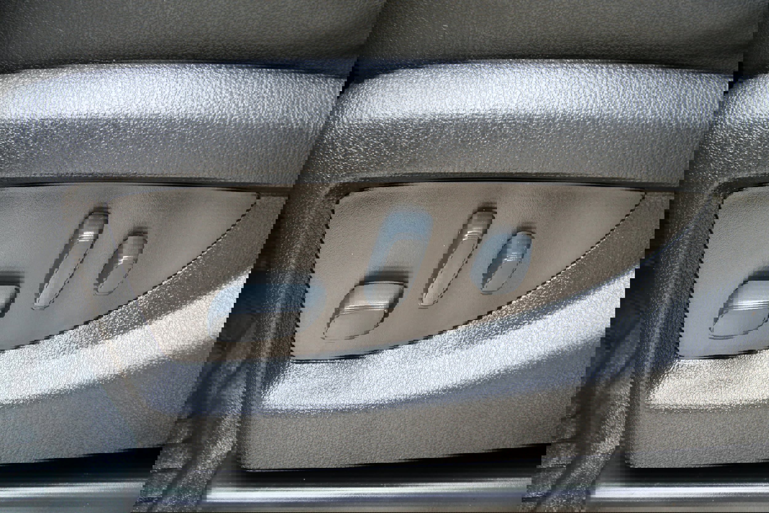 Used 2017 Chevrolet Silverado 3500 LTZ w/ Duramax Plus Package AWD/4WD image 25