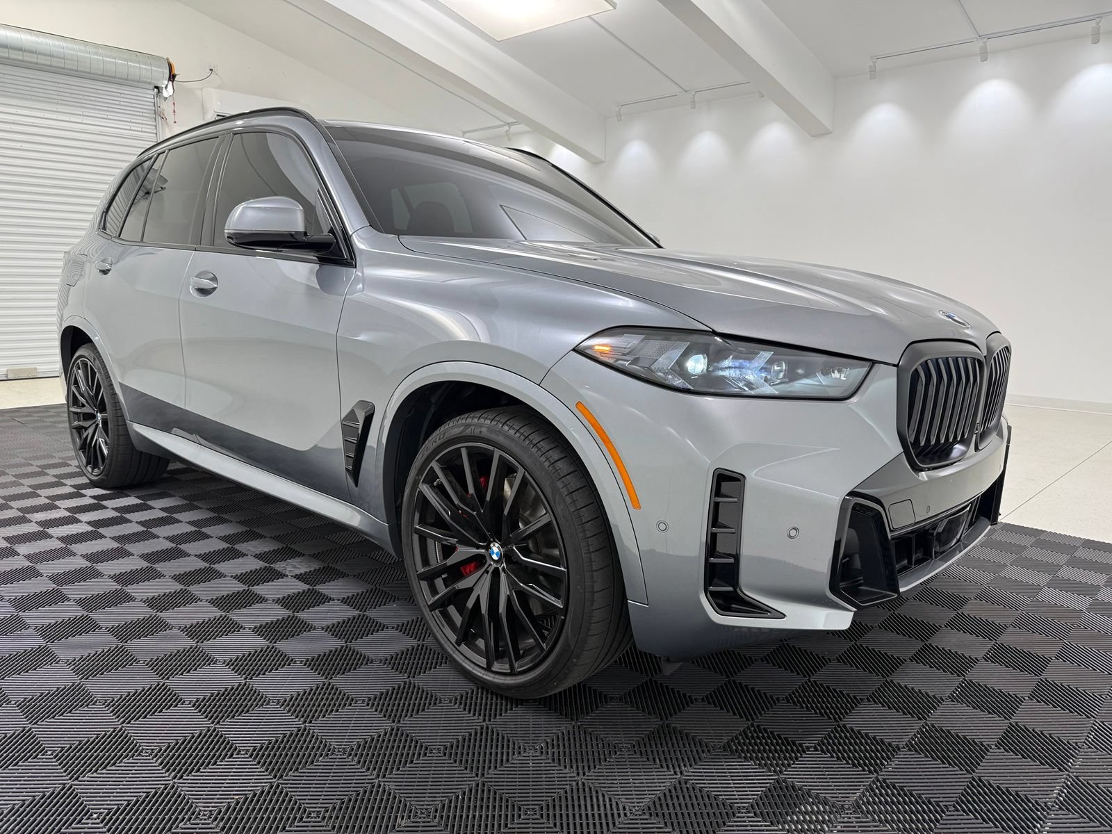 Used 2026 BMW X5 xDrive40i w/ M Sport Package