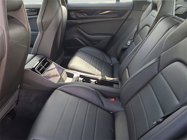 Used 2025 Porsche Panamera 4 w/ Premium Package image 12