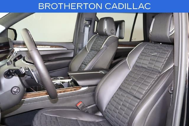 Used 2025 Cadillac Escalade Sport Platinum AWD/4WD image 23