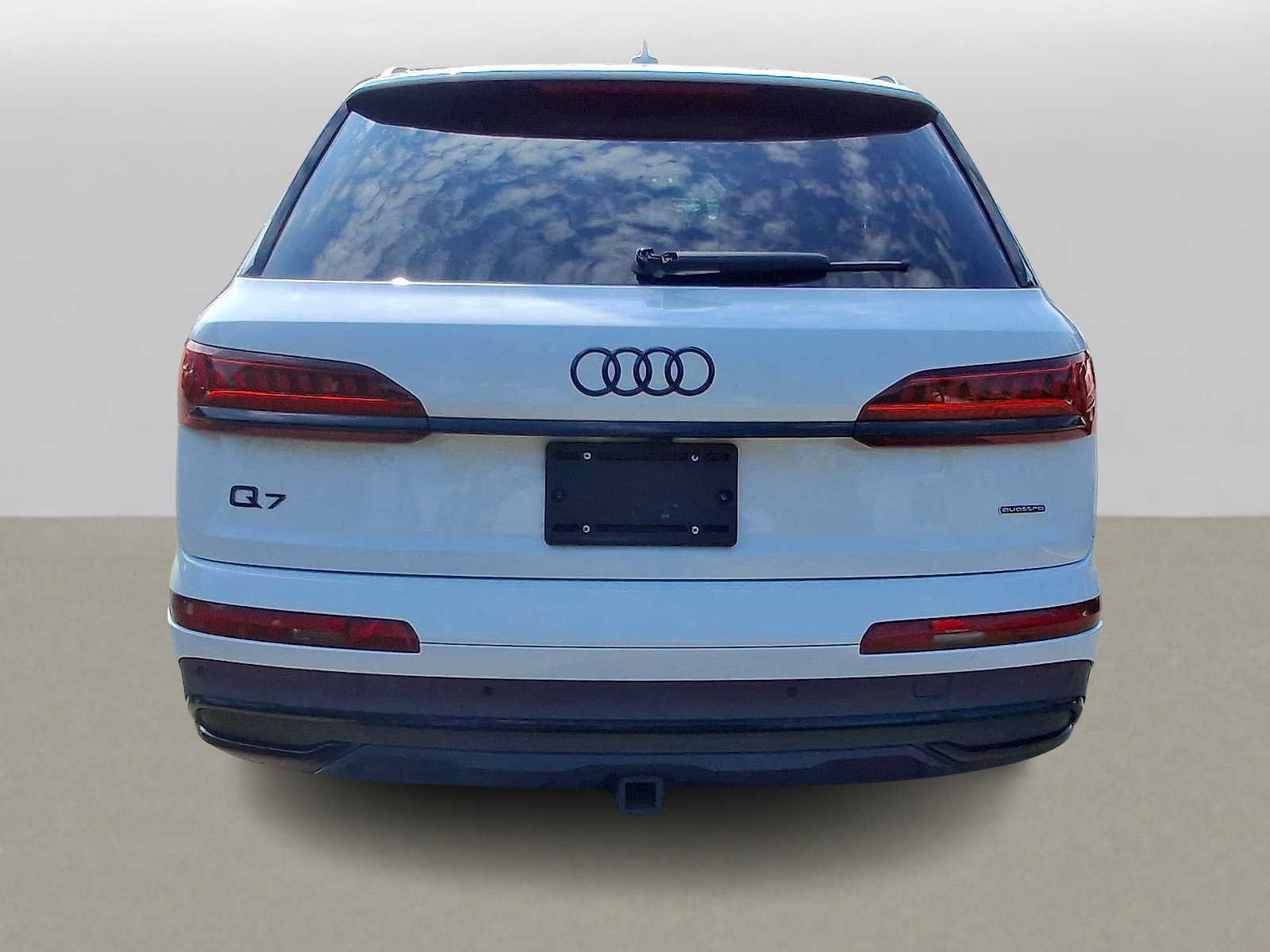 Used 2023 Audi Q7 3.0T Premium Plus w/ Premium Plus Package AWD/4WD image 29