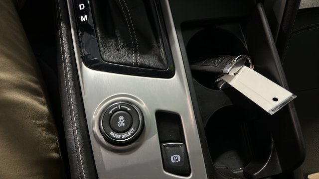 Used 2019 Chevrolet Corvette Stingray Coupe w/ 1LT RWD image 20