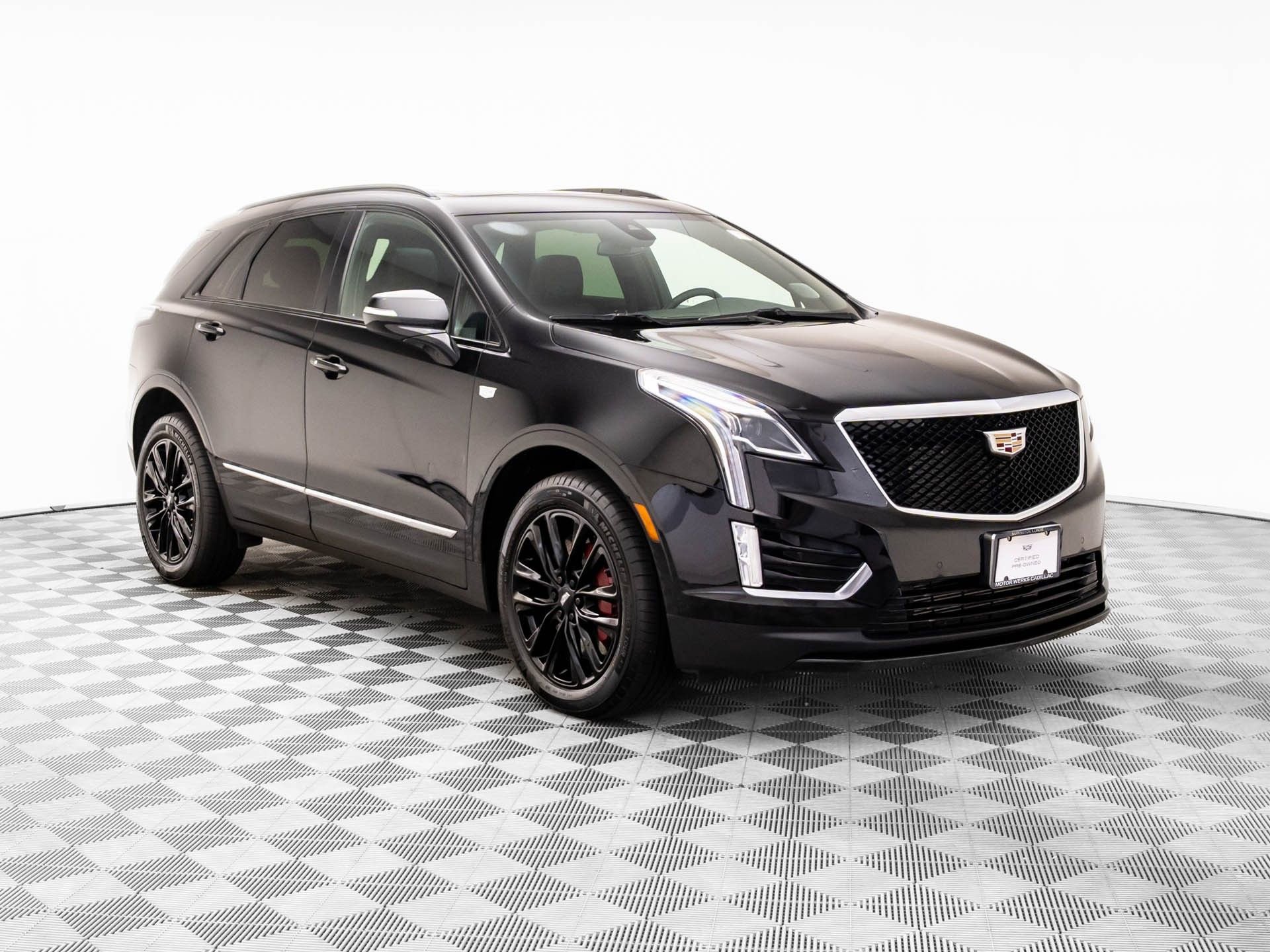Certified 2023 Cadillac XT5 Sportv AWD/4WD image 8