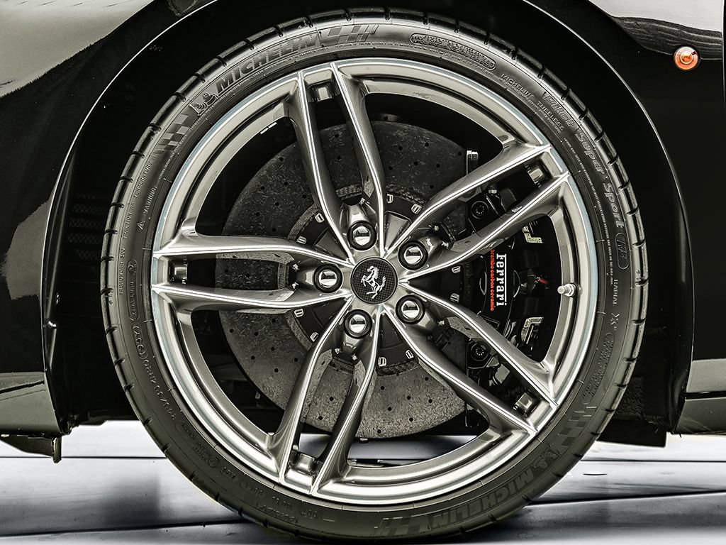 Certified 2019 Ferrari 488 Spider RWD image 35
