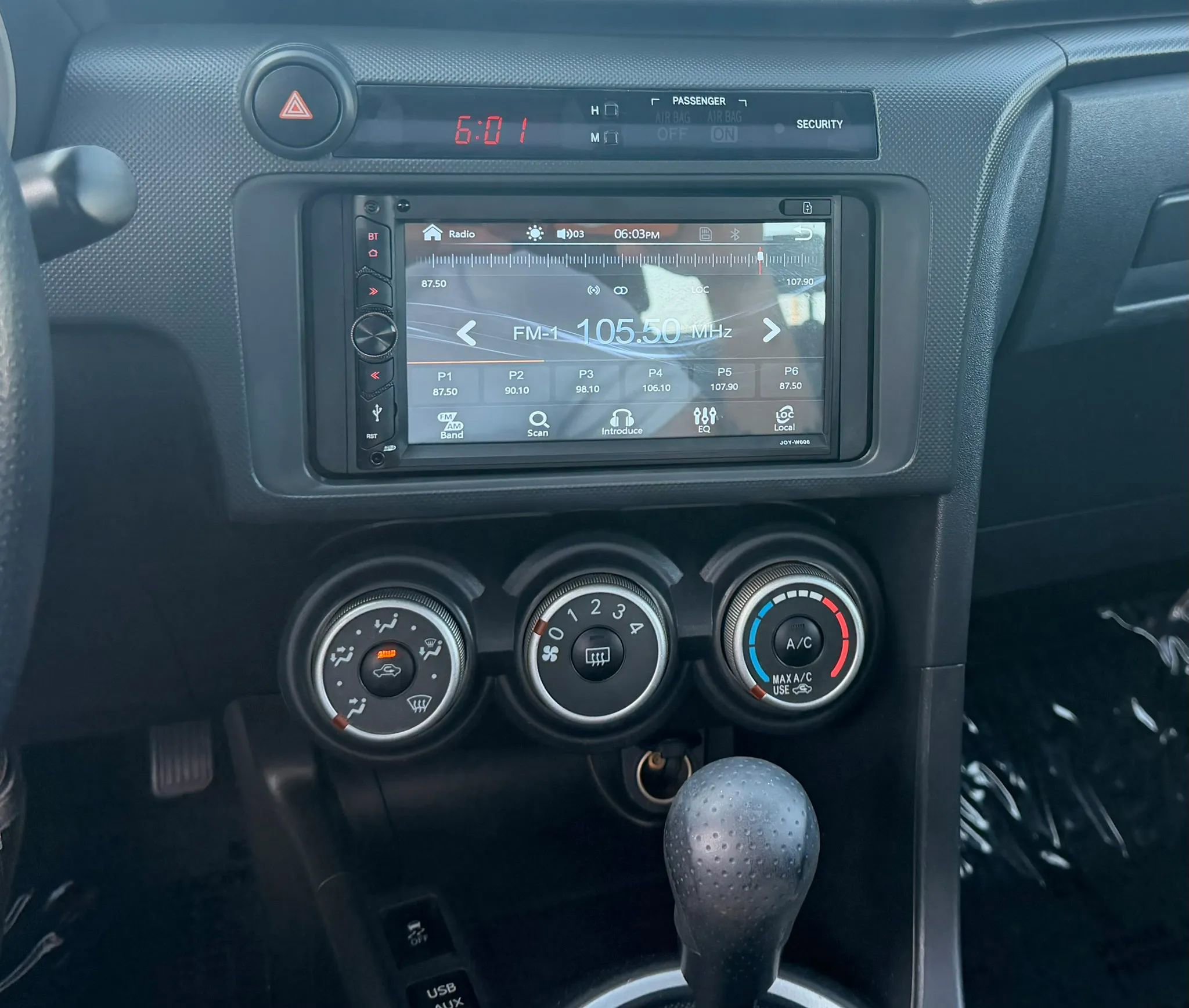 Used 2011 Scion tC FWD image 16