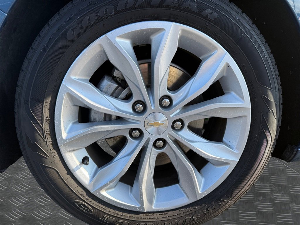 Used 2024 Chevrolet Malibu LT image 20