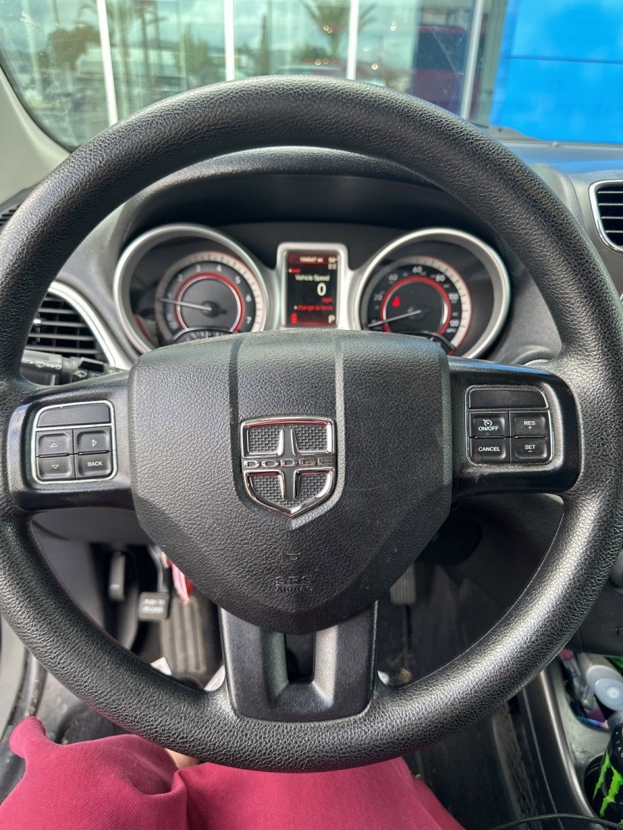 Used 2019 Dodge Journey SE image 11