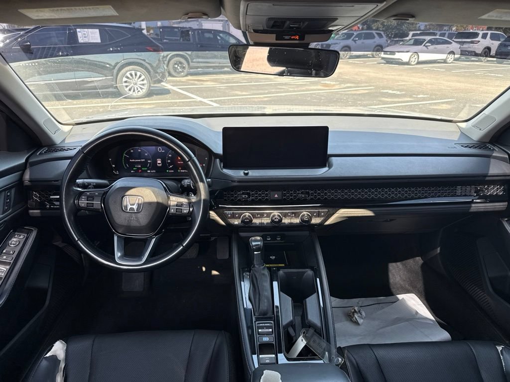Used 2023 Honda Accord Touring image 18