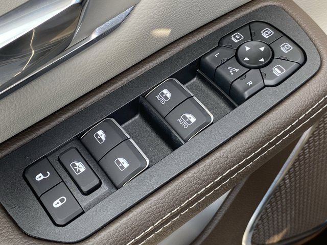 New 2026 RAM 1500 Laramie w/ Trailer Tow Group image 22