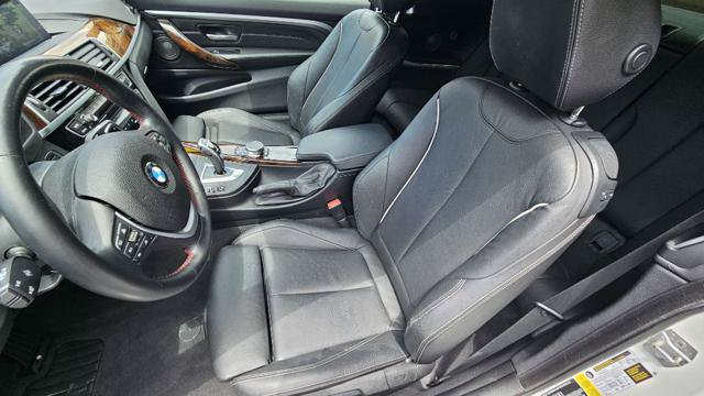 Used 2019 BMW 430i Coupe w/ Executive Package RWD image 12