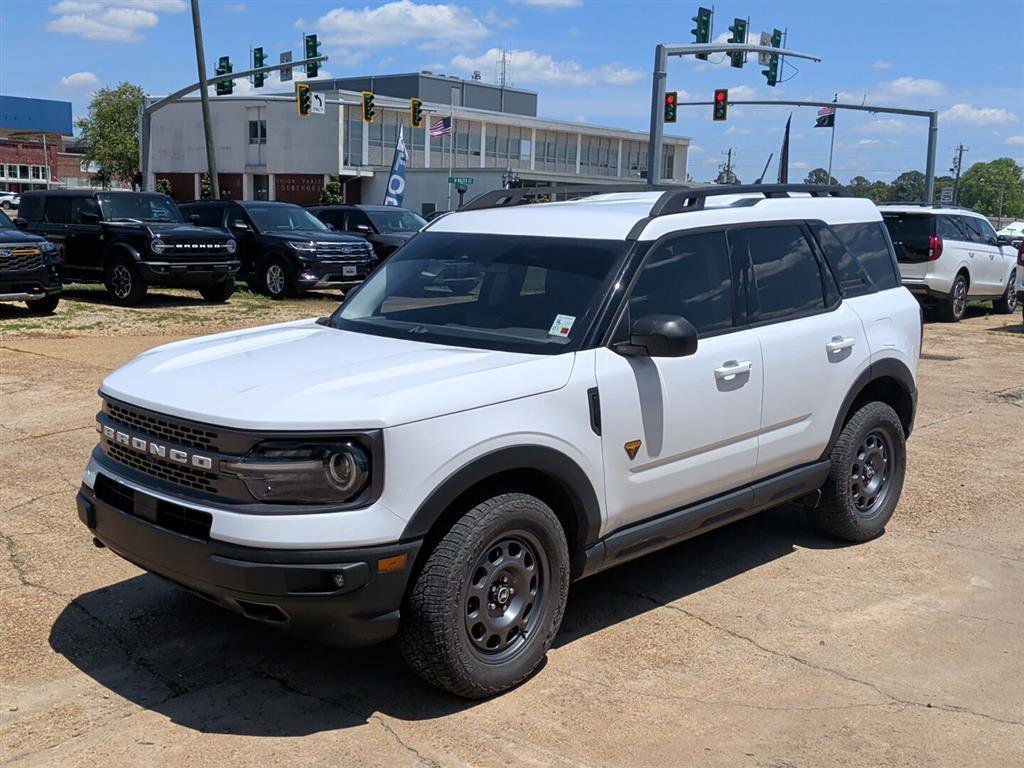 Used 2023 Ford Bronco Sport Badlands w/ Premium Package AWD/4WD image 6