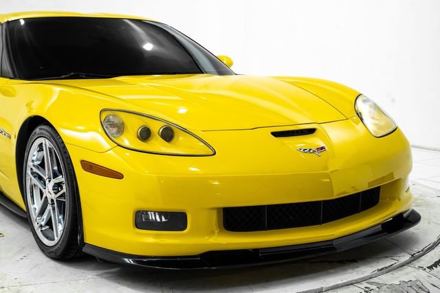 Used 2008 Chevrolet Corvette Z06 w/ Preferred Equipment Group image 16