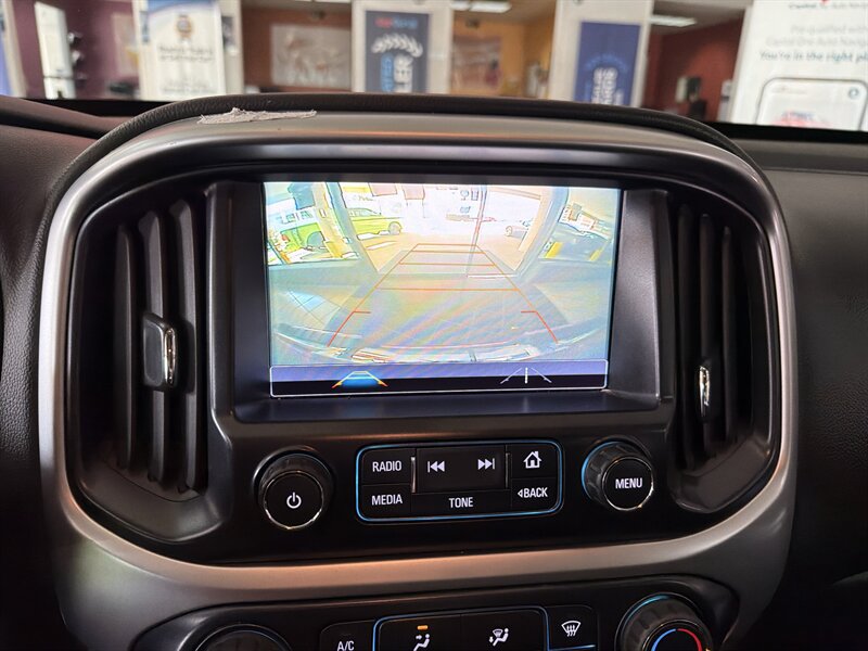 Used 2018 Chevrolet Colorado LT w/ LT Convenience Package AWD/4WD image 13