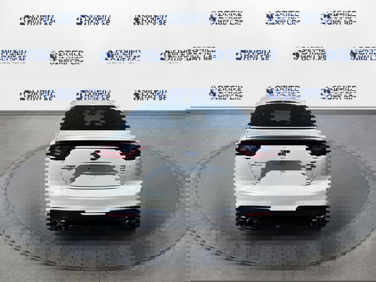Used 2019 Kia Stinger GT2 image 5