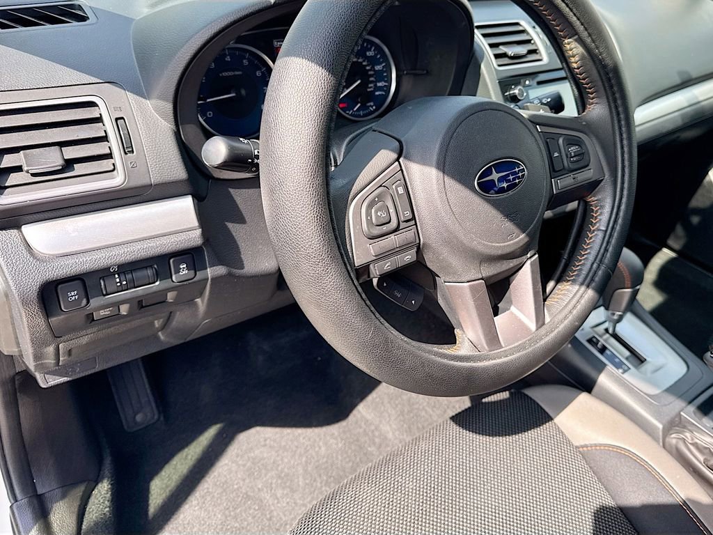 Used 2017 Subaru Crosstrek 2.0i Premium image 11