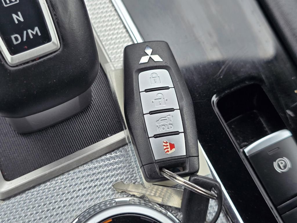 Used 2022 Mitsubishi Outlander SEL FWD image 34