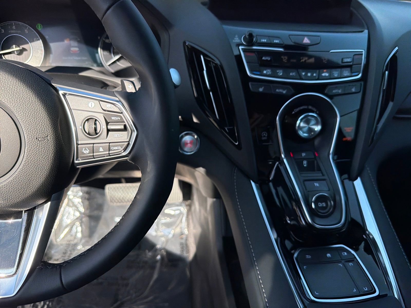 New 2026 Acura RDX SH-AWD image 14