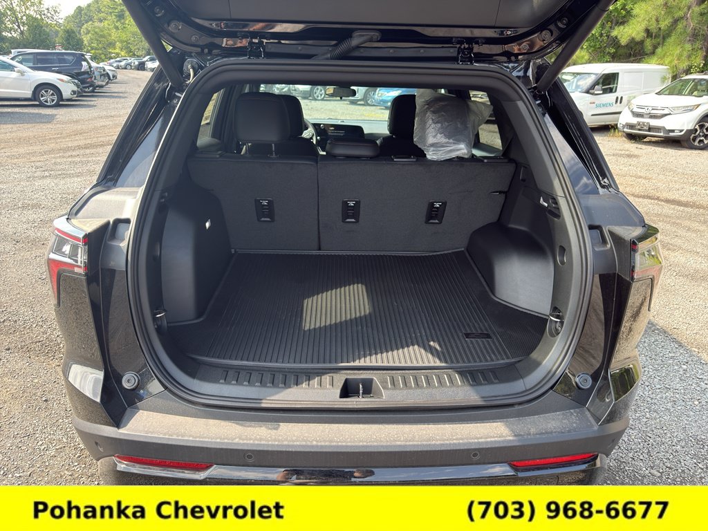 New 2027 Chevrolet Equinox RS w/ LPO, Floor Liner Package AWD/4WD image 25