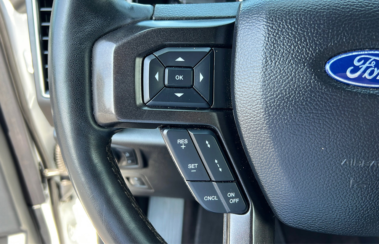 Used 2021 Ford Expedition Max Limited image 31