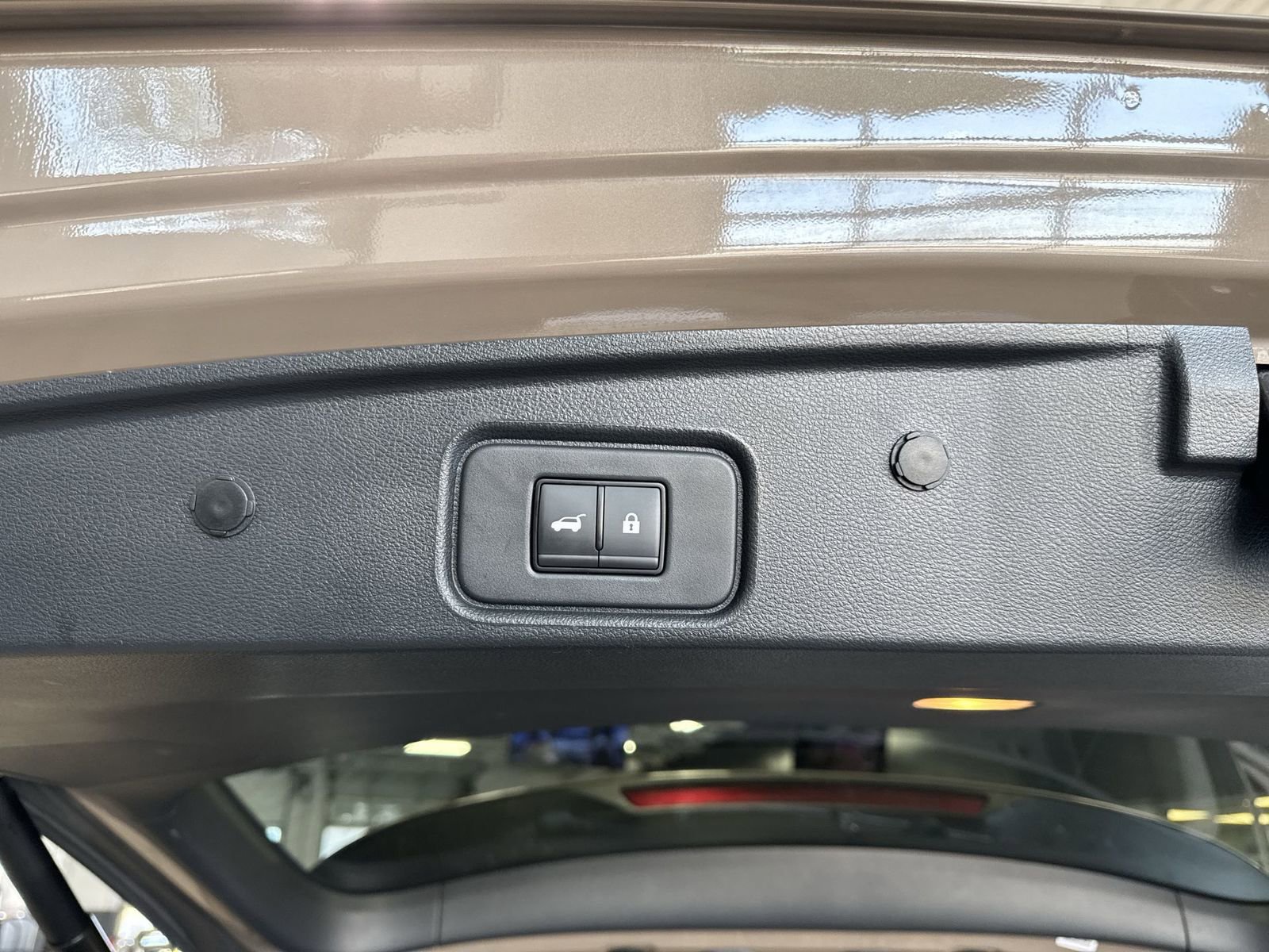 Certified 2024 Nissan Pathfinder Platinum image 44