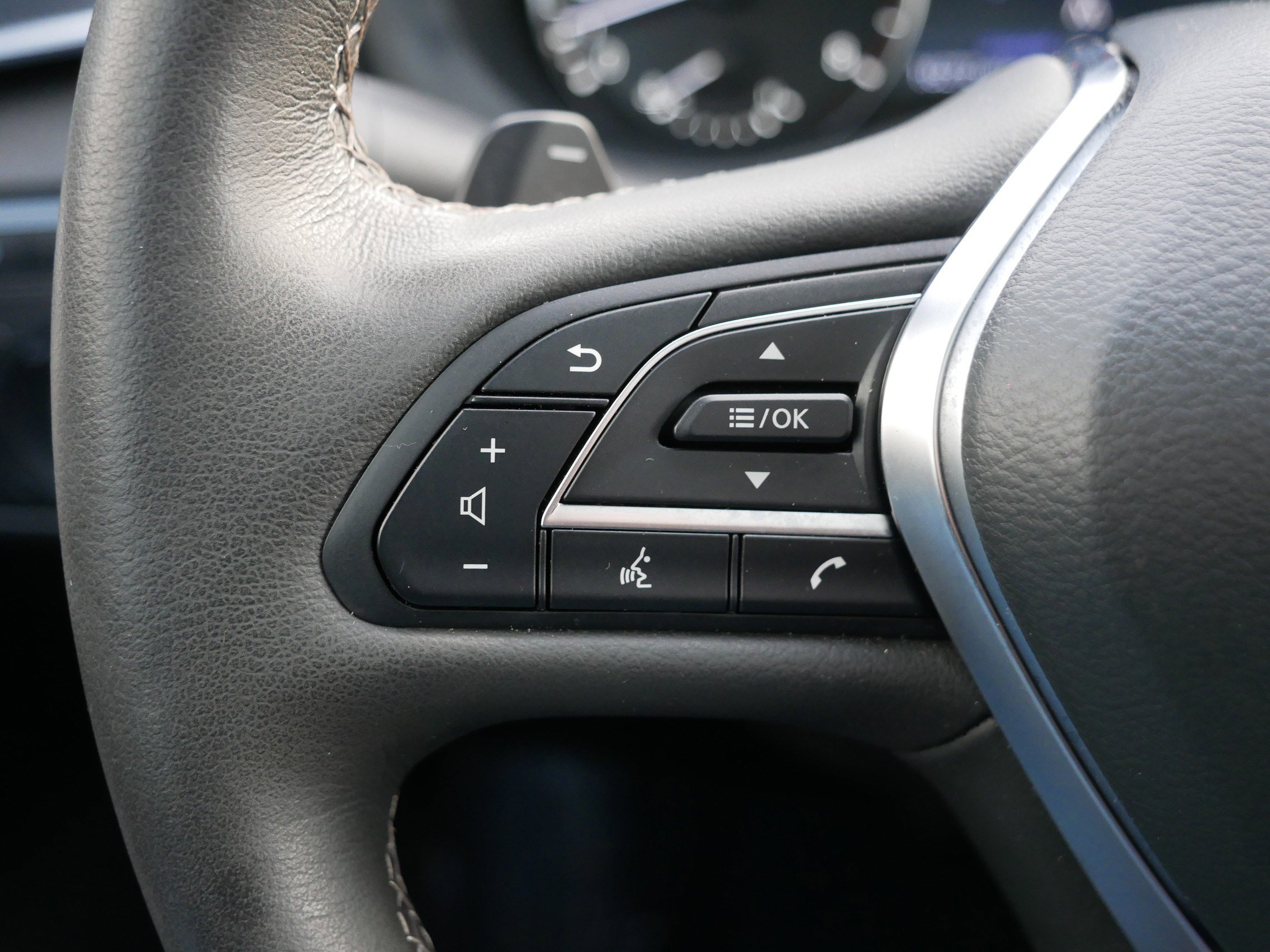 Certified 2025 INFINITI QX50 Sport image 31