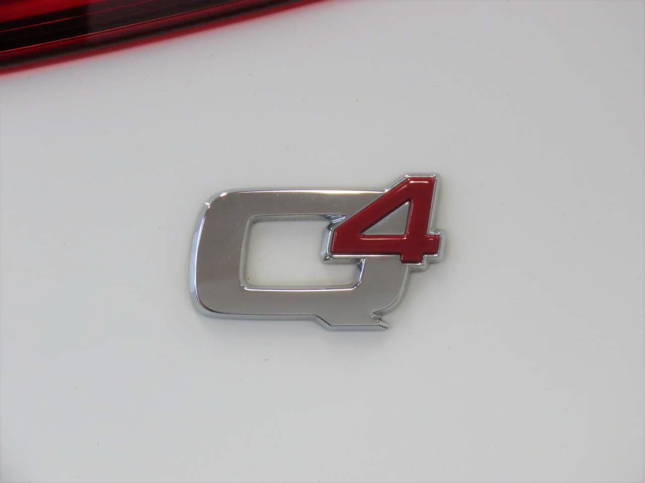 Used 2023 Alfa Romeo Stelvio Veloce AWD/4WD image 6