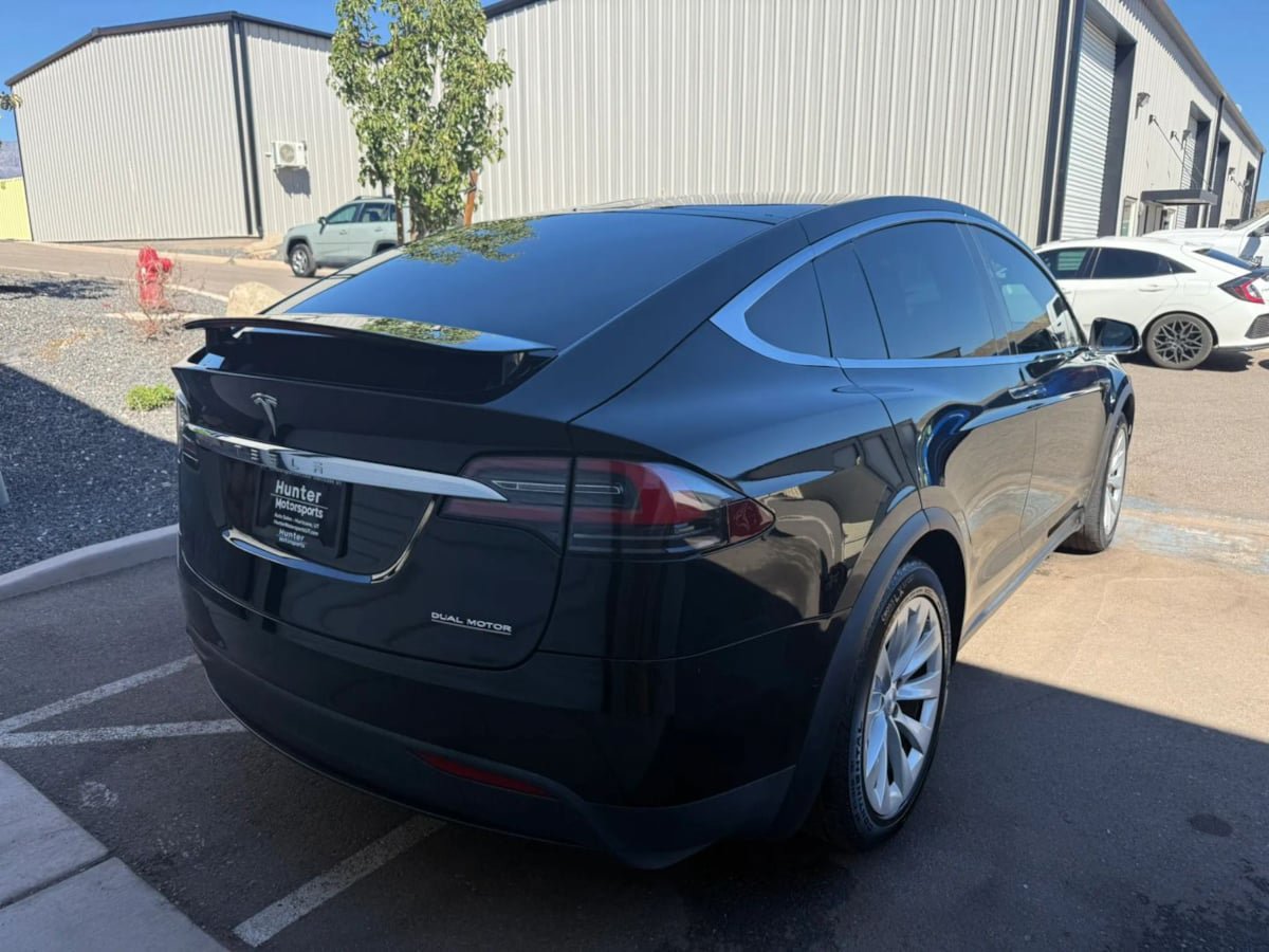 Used 2019 Tesla Model X Performance AWD/4WD image 8