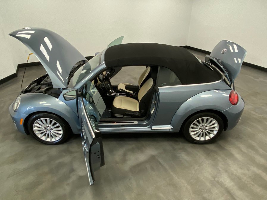 Used 2019 Volkswagen Beetle 2.0T SE FWD image 49