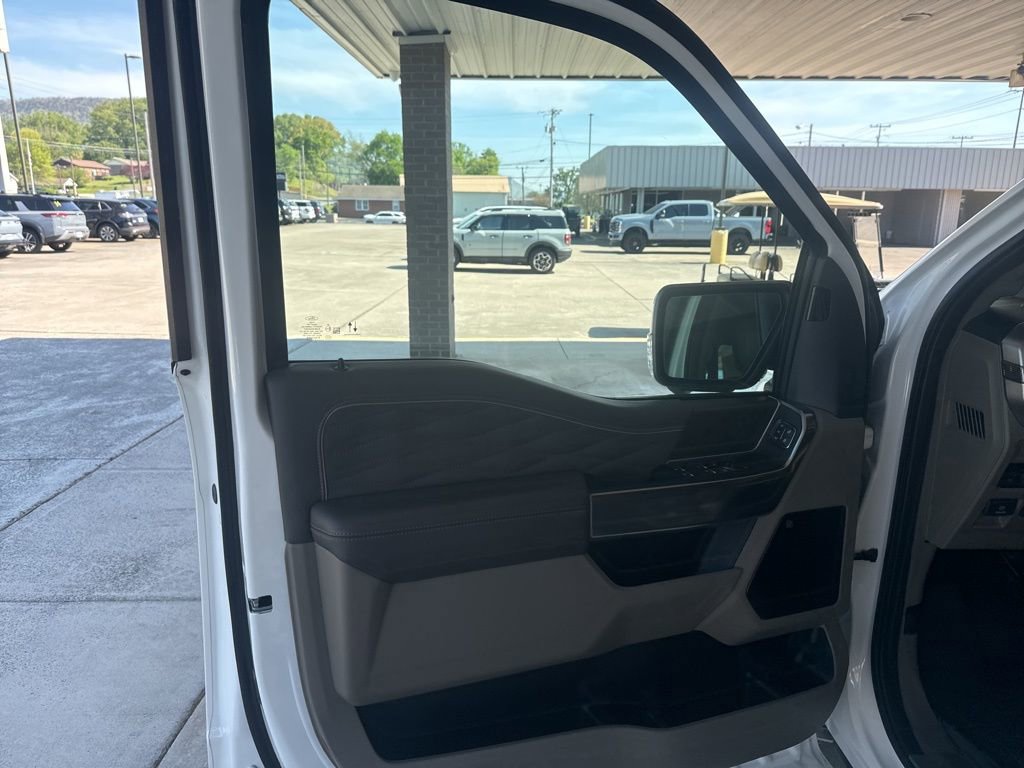 Used 2025 Ford F150 Platinum w/ Equipment Group 703A Plus image 17